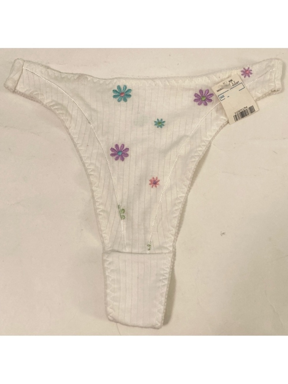 Vintage 90’s Y2K Thong Panties Underwear High Cut Leg Waist Cotton White Flowers